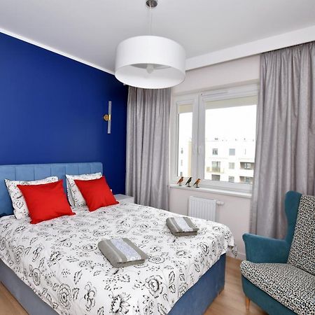 Apartament Nr 50, 2 Sypialnie, Wygodny Parking Podziemny Thorn Exterior foto