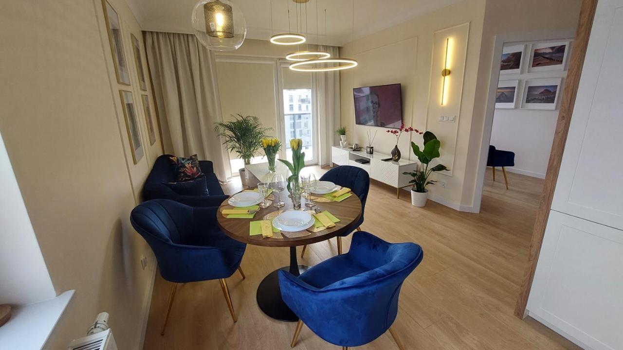 Apartament Nr 50, 2 Sypialnie, Wygodny Parking Podziemny Thorn Exterior foto