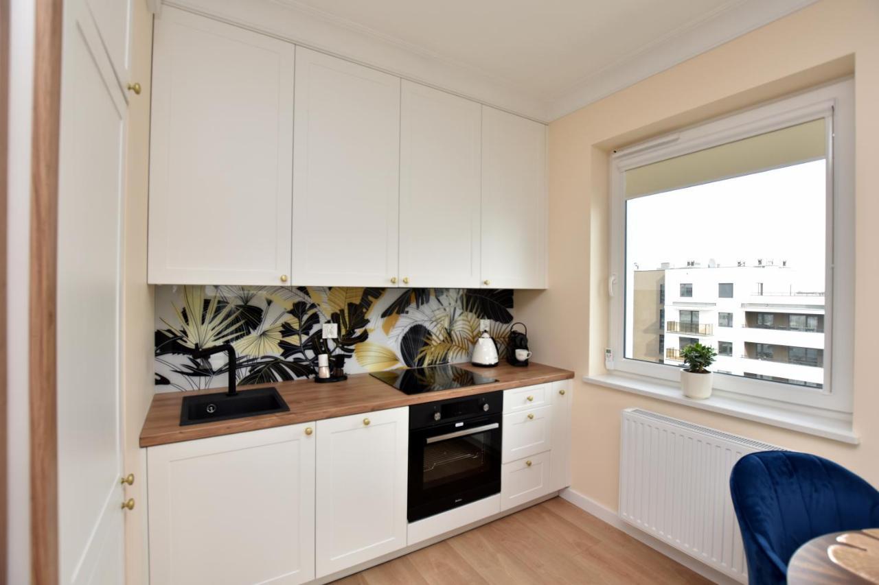 Apartament Nr 50, 2 Sypialnie, Wygodny Parking Podziemny Thorn Exterior foto